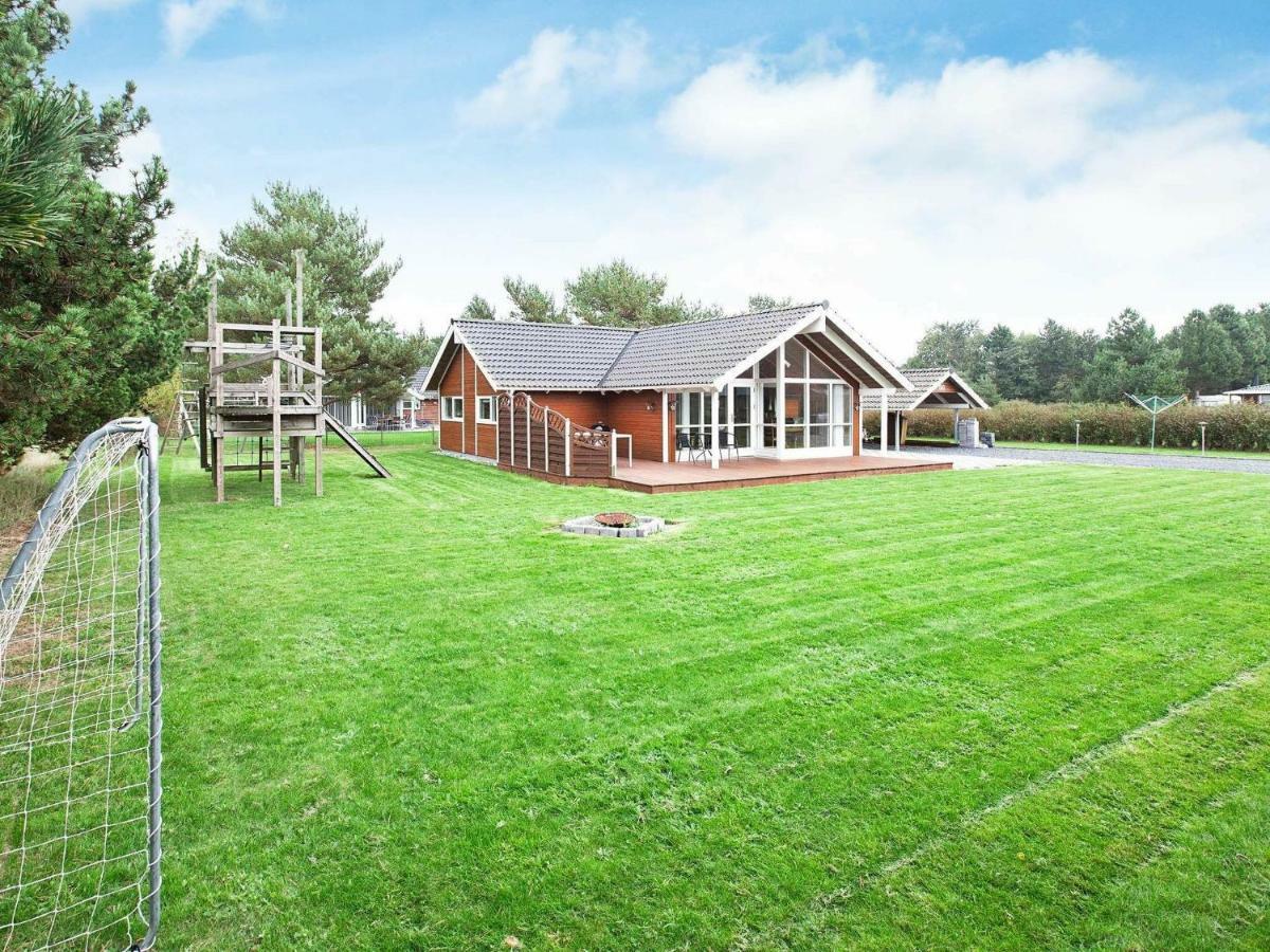 Three-Bedroom Holiday Home In Rodby 38 Kramnitse Exteriér fotografie